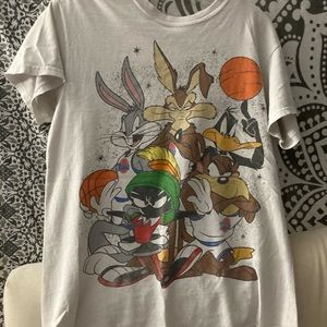 Vintage Space Jam shirt